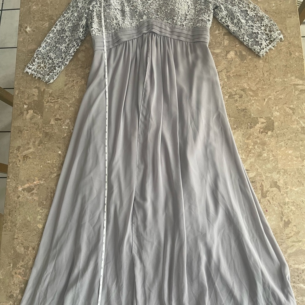Elegant Gray Dress - Picture 9 of 9
